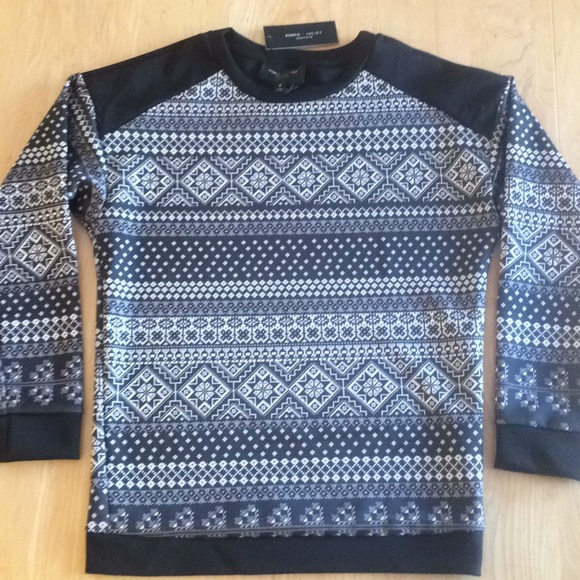 Romeo & Juliet Couture Tops - New with tags,Romeo+Juliet Black/White Nordic Top